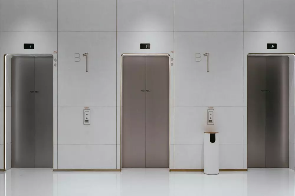 Lift 2.jpg