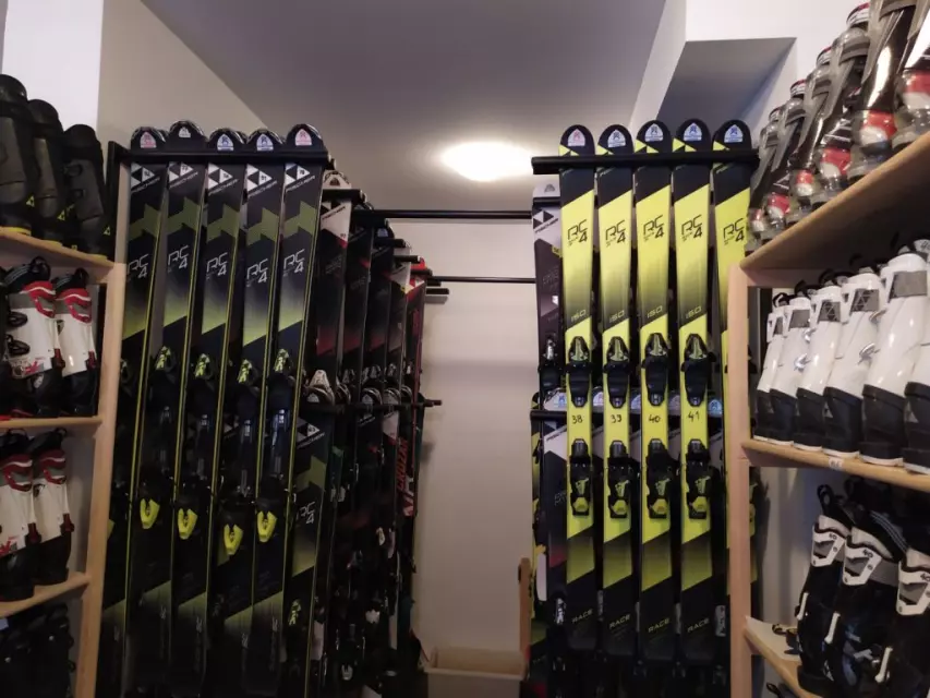 Najam ski opreme na planini Jahorini