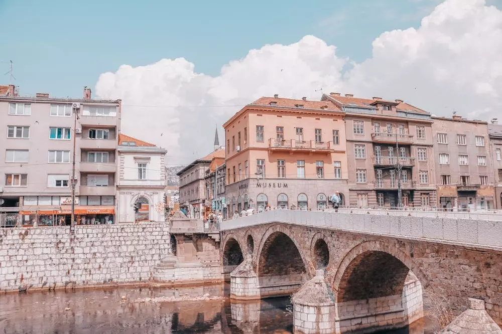 Turistička agencija BA 3.jpg