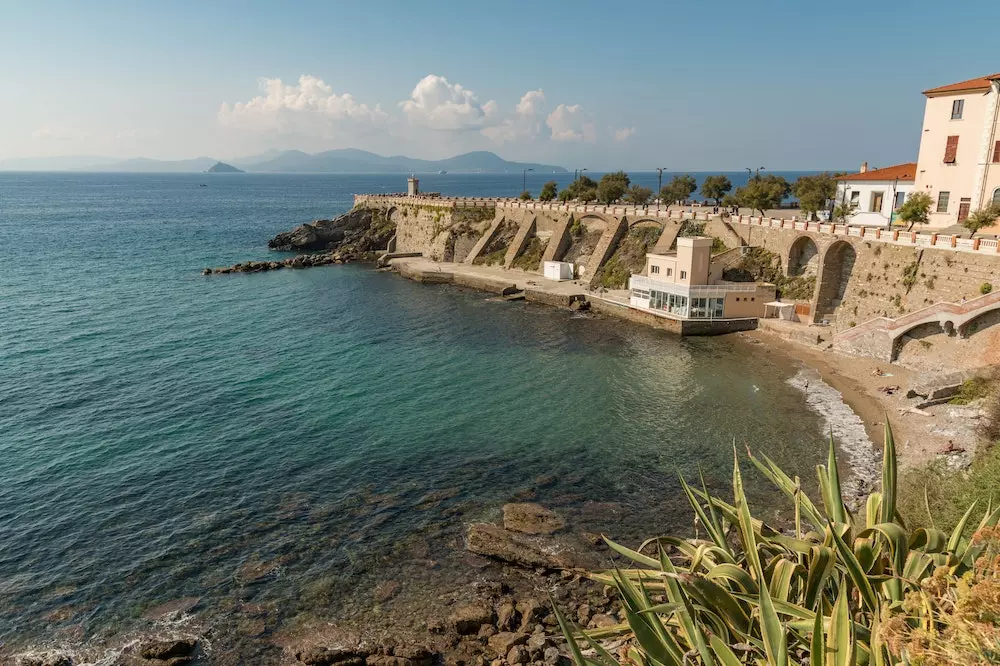 Turističke agencije 2.jpg